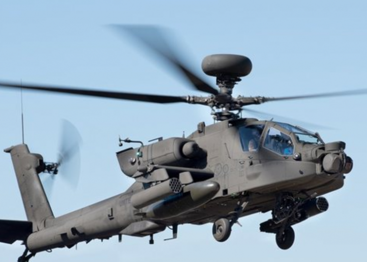Trump acusa o Irã de derrubar helicóptero dos EUA e promete resposta militar